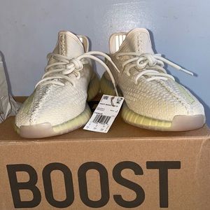 Yeezy 350 v2 (Flax)